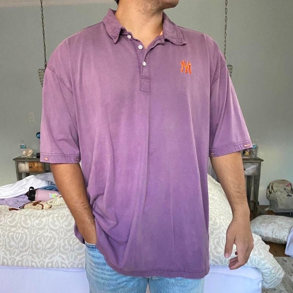 90’s Vintage embroidered NY Yankees polo